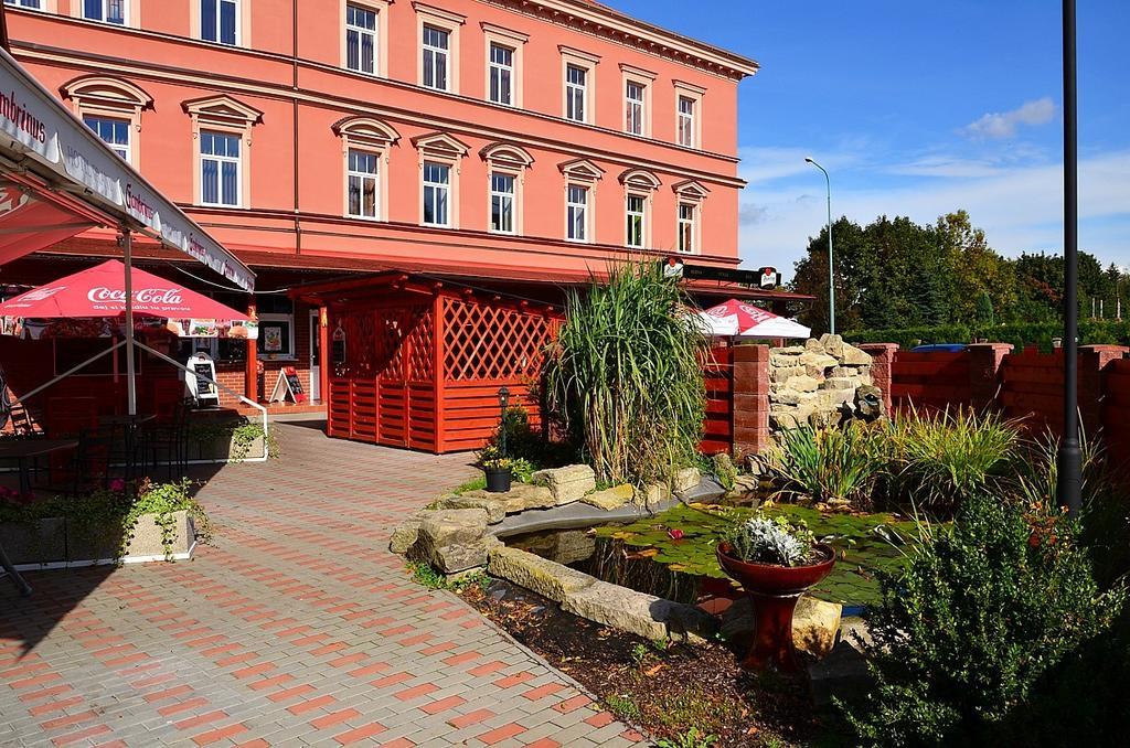 Grand Hotel Jaromer Exterior photo