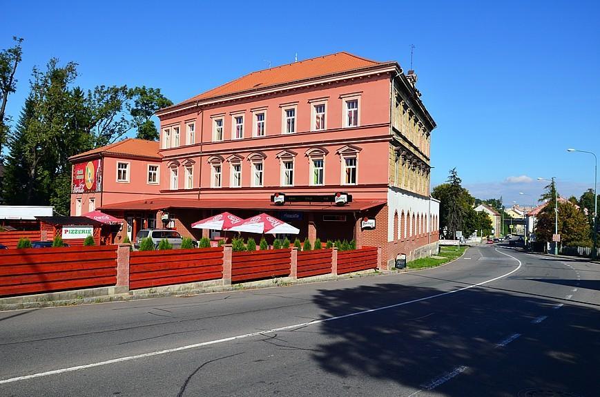 Grand Hotel Jaromer Exterior photo